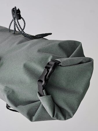 Cyklistická brašňa MAAP x Apidura Handlebar Pack Loam