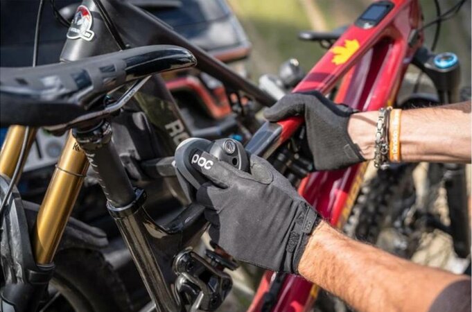 Nosič Yakima Justclick 3 Evo Black