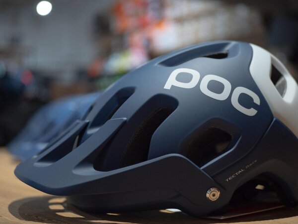 Prilba POC Tec Race SPIN lead blue /hydrogen white matt