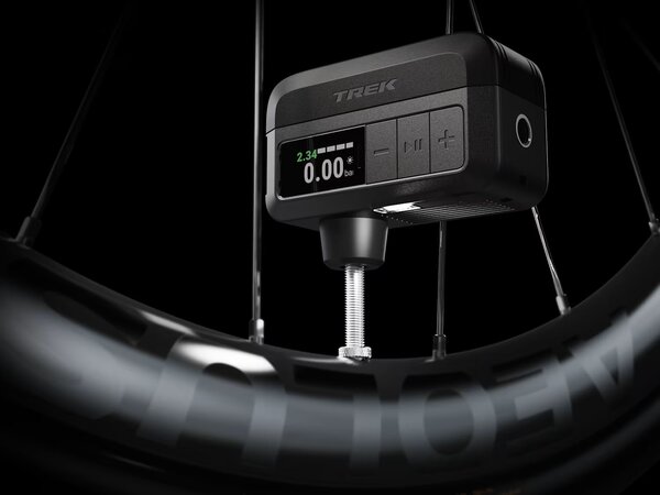 Elektrická pumpa Trek Air Rush