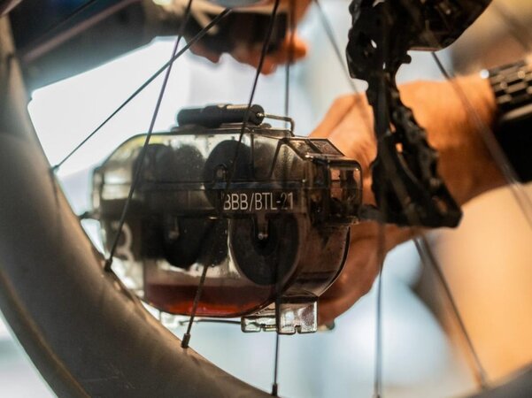 Odmasťovač prevodov bicykla BBB BTL-250 bio drivetrain 1l