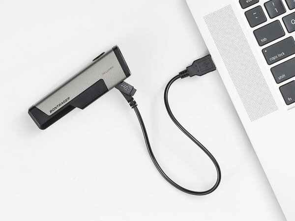 Predné svetlo Bontrager Ion Comp R Metallic Dark Silver