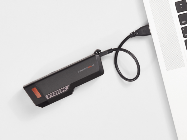 Predné svetlo Trek Commuter Pro RT Front Bike Light