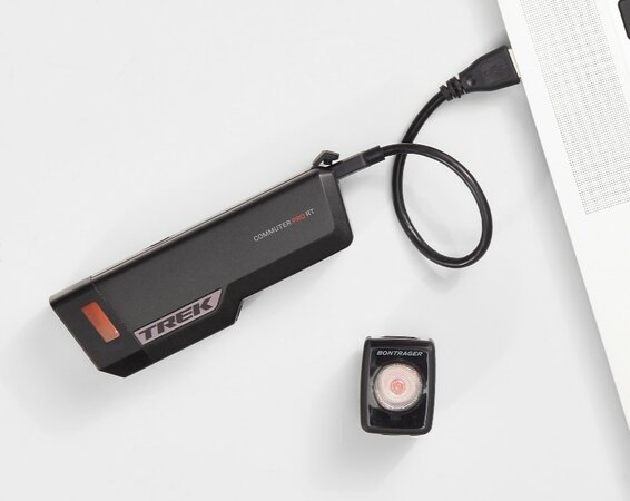 Sada svetiel Trek Commuter Pro RT Flare RT Bike Light Set Sada svetiel Trek Commuter Pro RT Flare RT Bike Light Set