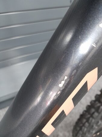 Testovaný bicykel CTM Zephyr Limited Matná Antracitová B-KH-9