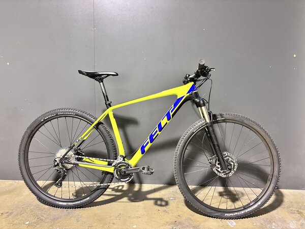 Testovaný bicykel Felt Doctrine 6 Yellow