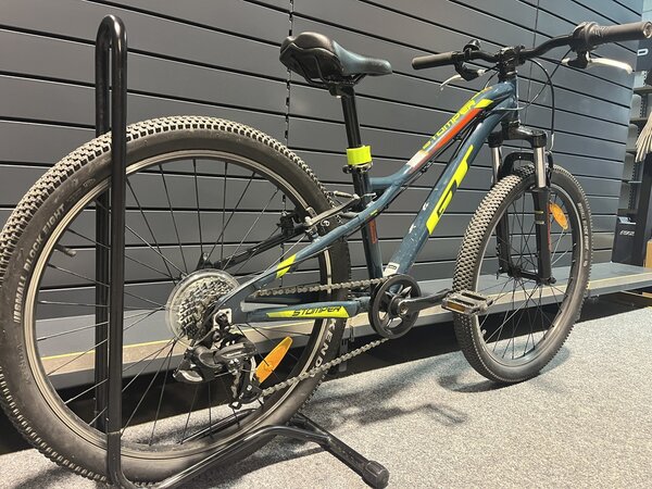 Testovaný Bicykel GT Stomper Prime 24 Green 2021