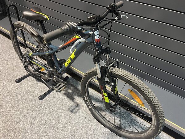 Testovaný Bicykel GT Stomper Prime 24 Green 2021