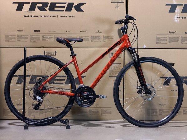 Testovaný bicykel Kellys Clea 70 Red