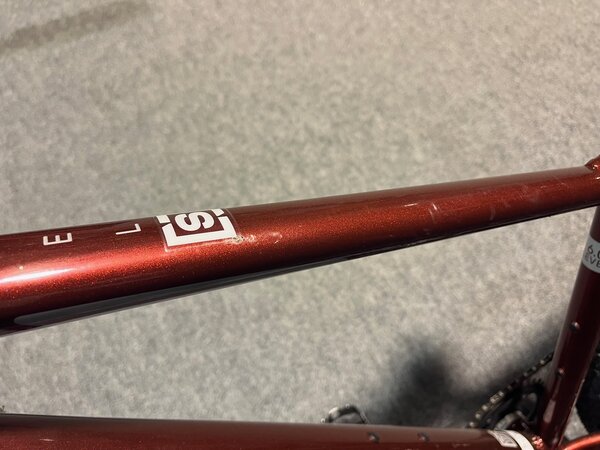 Testovaný Bicykel Kross Level 6.0 Ruby/Silver Glossy 2022