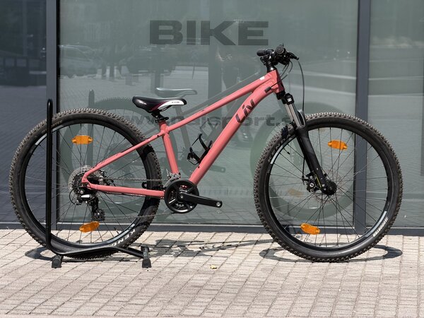 Testovaný bicykel Liv Tempt 4 Terra Roza 2024