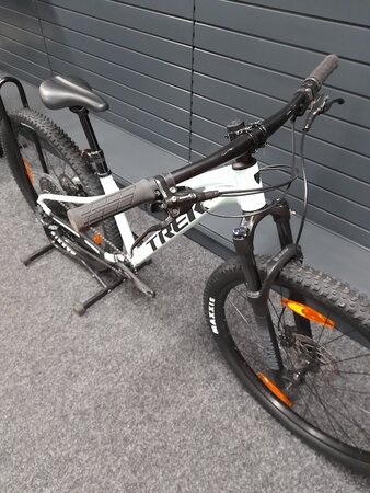 Testovaný bicykel Trek Marlin 7 Gen 3 Magic Mint B-KH-1