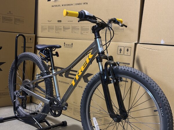 Testovaný bicykel Trek Precaliber 24 Anthracite