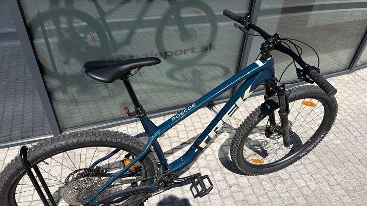 Testovaný bicykel Trek Roscoe 7 Dark Aquatic 2025 R118