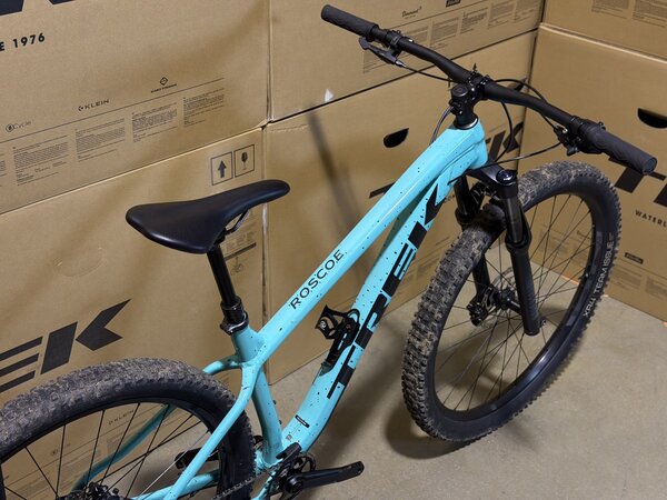 Testovaný bicykel Trek Roscoe 7 Miami Green/Trek Black
