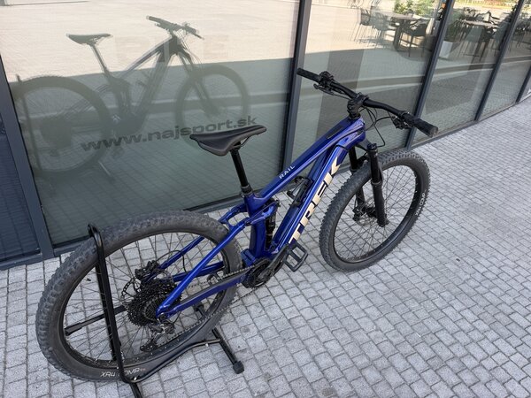 Testovaný elektrobicykel Trek Rail+ 9.5 Gen 4 Hex Blue 2023 R026