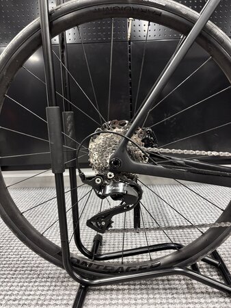 Testovaný bicykel Trek Madone SL 5 Gen 8 Matte Deep Smoke 2025 XL