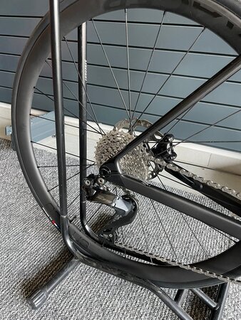 Testovaný bicykel Trek Madone SL 6 Gen 8 Matte Dark Web 2025