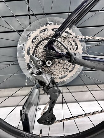 Testovaný bicykel Trek Marlin 6 Hex Blue to Deepdark Blue 2023