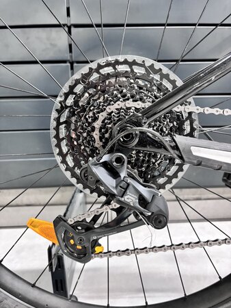 Testovaný bicykel Trek Roscoe 8 Mulsanne Blue 2023