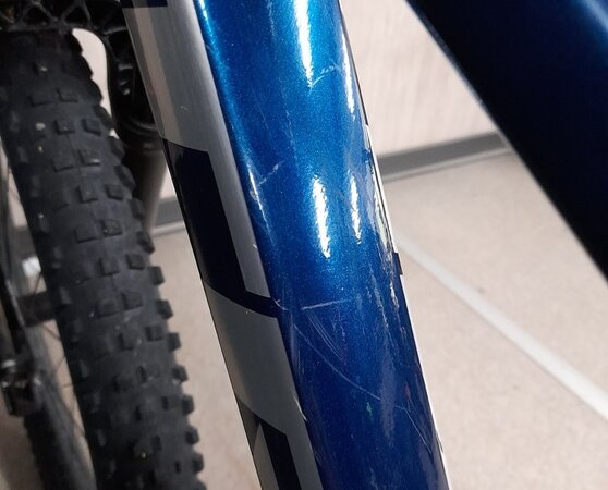 Testovaný bicykel Trek Roscoe 8 Mulsanne Blue 2022 RK11