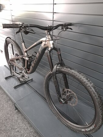 Testovaný bicykel Trek Slash 7 Deore/XT Mercury 2023