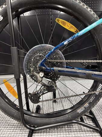 Testovaný bicykel Trek Marlin 6 Gen 3 Miami Green to Dark Aquatic Fade 2025 S