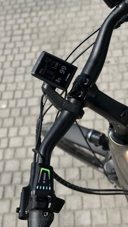 Testovaný elektrobicykel Corratec E-Power Trekking 28 SE 3.0 CX7 12S Gent
