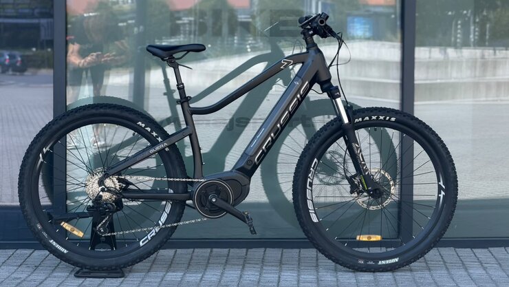 Testovaný elektrobicykel Crussis One-Guera 7.7 Black