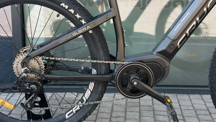 Testovaný elektrobicykel Crussis One-Guera 7.7 Black