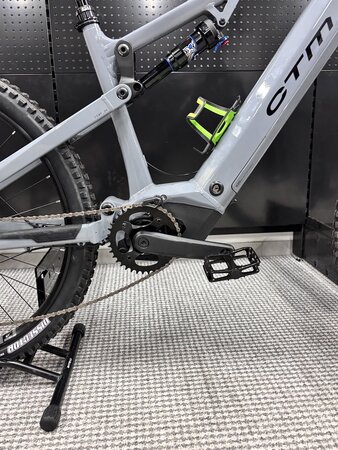 Testovaný elektrobicykel CTM Areon GX Comp Sivá / Čierna 2025