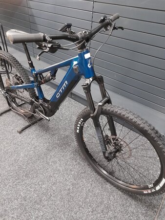 Testovaný elektrobicykel CTM Areon GX Xpert Čierna/Petrolejová 2026 EB-KH-7