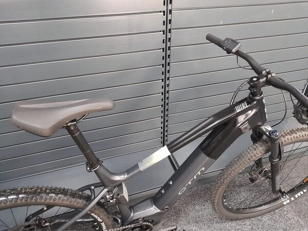 Testovaný elektrobicykel CTM Wire GX Xpert Matná Kovová Čierna/Lesklá Čierna 2025 R032