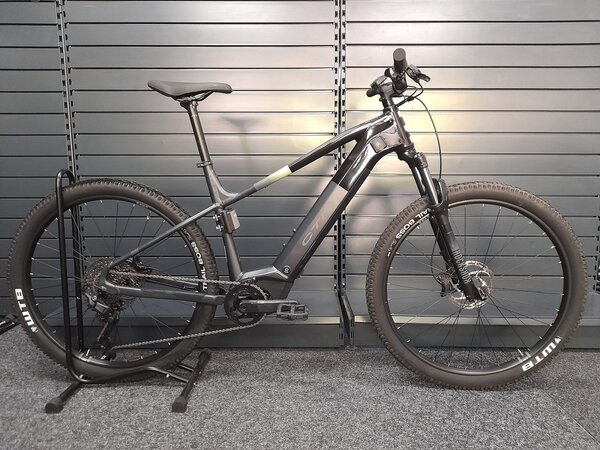 Testovaný elektrobicykel CTM Wire GX Xpert Matná Kovová Čierna/Lesklá Čierna 2025 R032