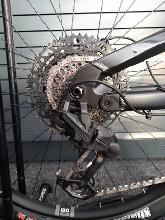 Testovaný elektrobicykel CTM Zynk PRO Čierna/Matná Čierna 2025 R035