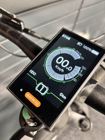 Testovaný elektrobicykel Dema Ergo 29' Light Black/Silver 2022