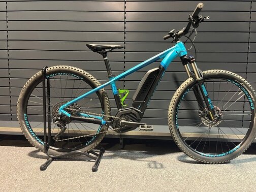 Testovaný Elektrobicykel Ghost Hybride Teru B4.9 Electric Blue/Jet Black/Shadow Blue 2020