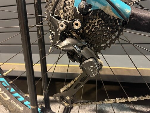 Testovaný Elektrobicykel Ghost Hybride Teru B4.9 Electric Blue/Jet Black/Shadow Blue 2020