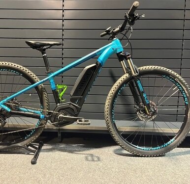 Testovaný Elektrobicykel Ghost Hybride Teru B4.9 Electric Blue/Jet Black/Shadow Blue 2020