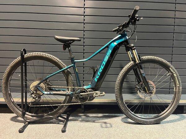 Testovaný Elektrobicykel Kross Lea Boost 3.0 Green/Black 2021