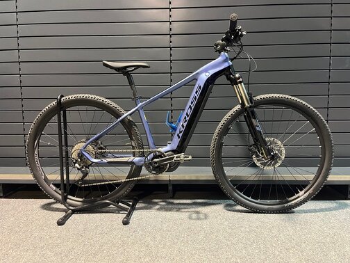Testovaný Elektrobicykel Kross Level Boost 2.0 modrá/čierna 2021