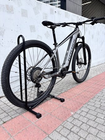 Testovaný elektrobicykel Kross Level Boost 3.0 Black/Graphite 2021