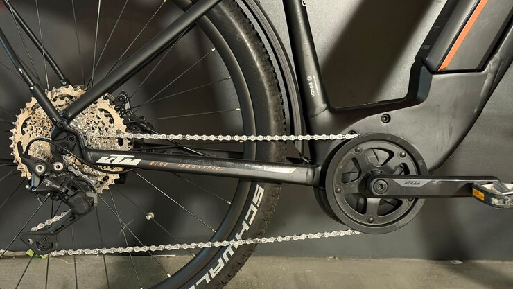 Testovaný elektrobicykel KTM Macina Aera P272