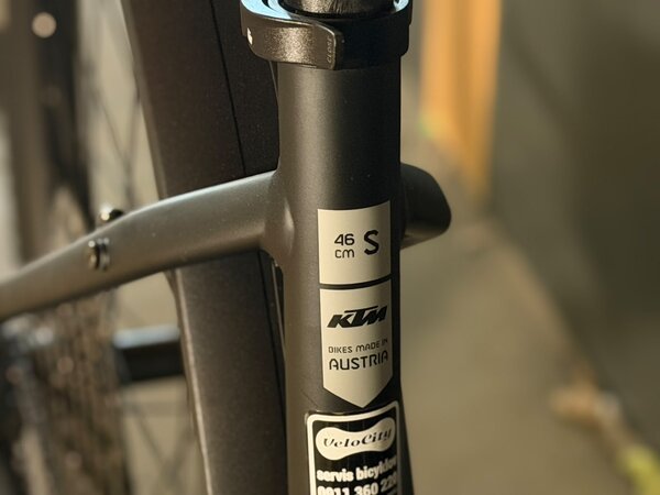Testovaný elektrobicykel KTM Macina Aera P272
