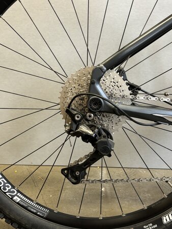 Testovaný elektrobicykel MTF Mount 9.1 Black/Red