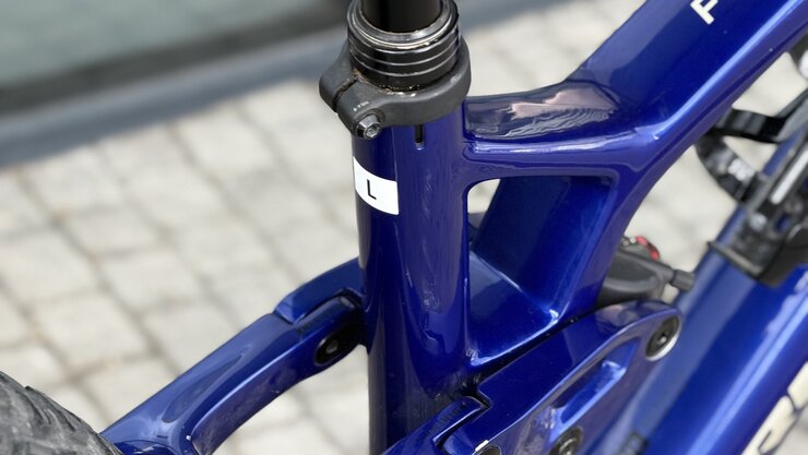 Elektrobicykel Trek Fuel EXe 9.5 Hex Blue