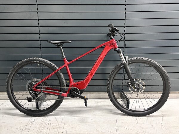 Testovaný elektrobicykel Trek Marlin + 6 Crimson 2024