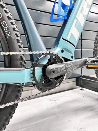 Testovaný elektrobicykel Trek Powerfly 5 Gen 4 Satin Blue Sage/Juniper 2023