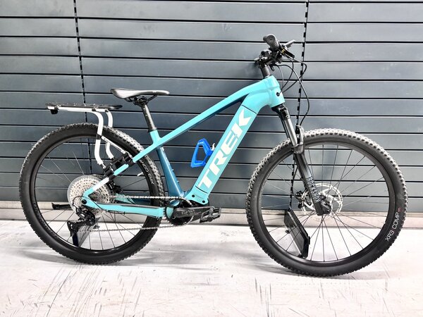 Testovaný elektrobicykel Trek Powerfly 5 Gen 4 Satin Blue Sage/Juniper 2023