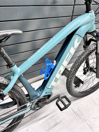 Testovaný elektrobicykel Trek Powerfly 5 Gen 4 Satin Blue Sage/Juniper 2023